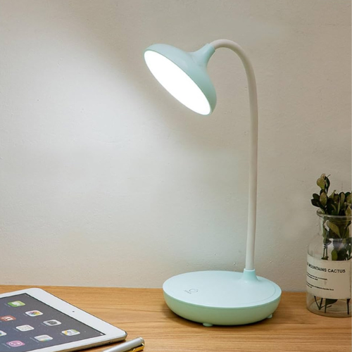 Lampka biurkowa z funkcją ładowania USB
